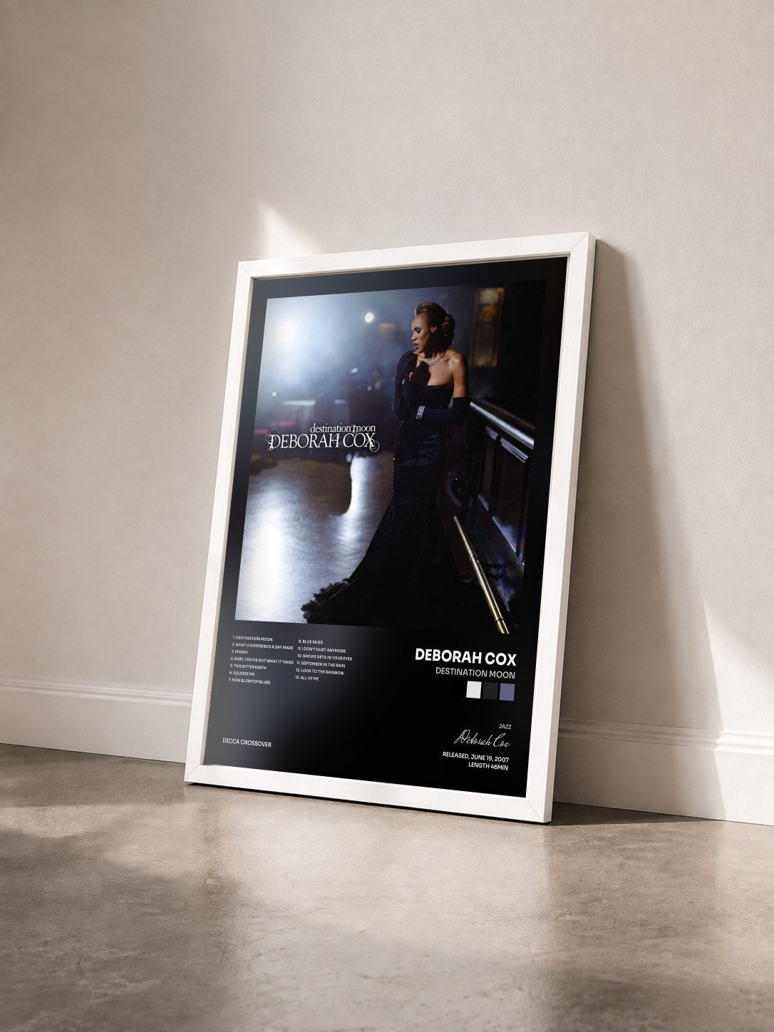 #blanc Tableau de l'album Destination Moon de Deborah Cox vu de trois quarts, cadre blanc