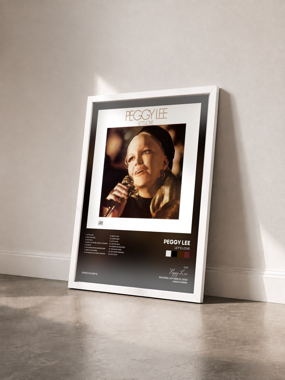 #blanc Tableau de l'album Let's Love de Peggy Lee vu de trois quarts, cadre blanc