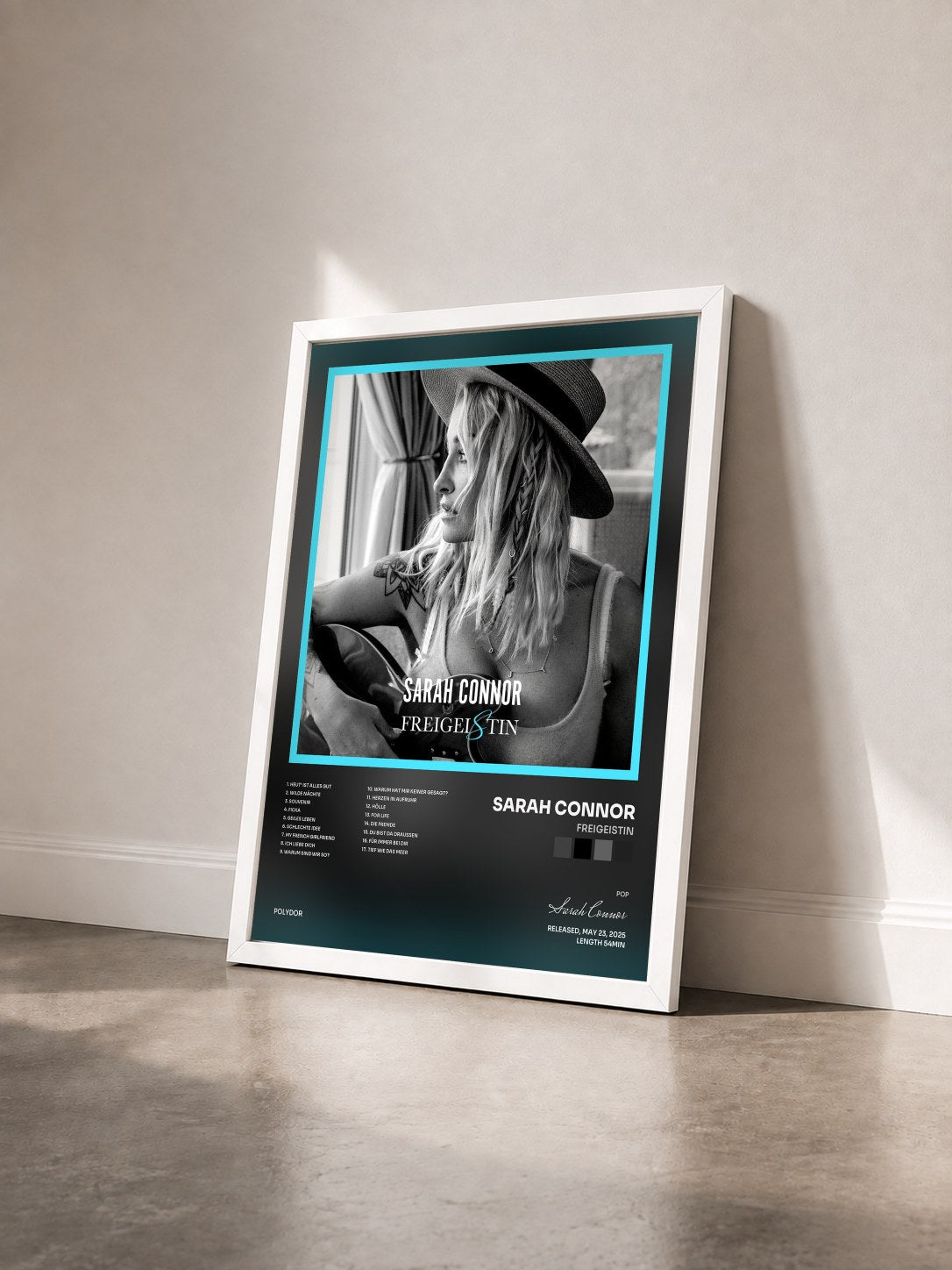 #blanc Tableau de l'album Freigeistin de Sarah Connor vu de trois quarts, cadre blanc