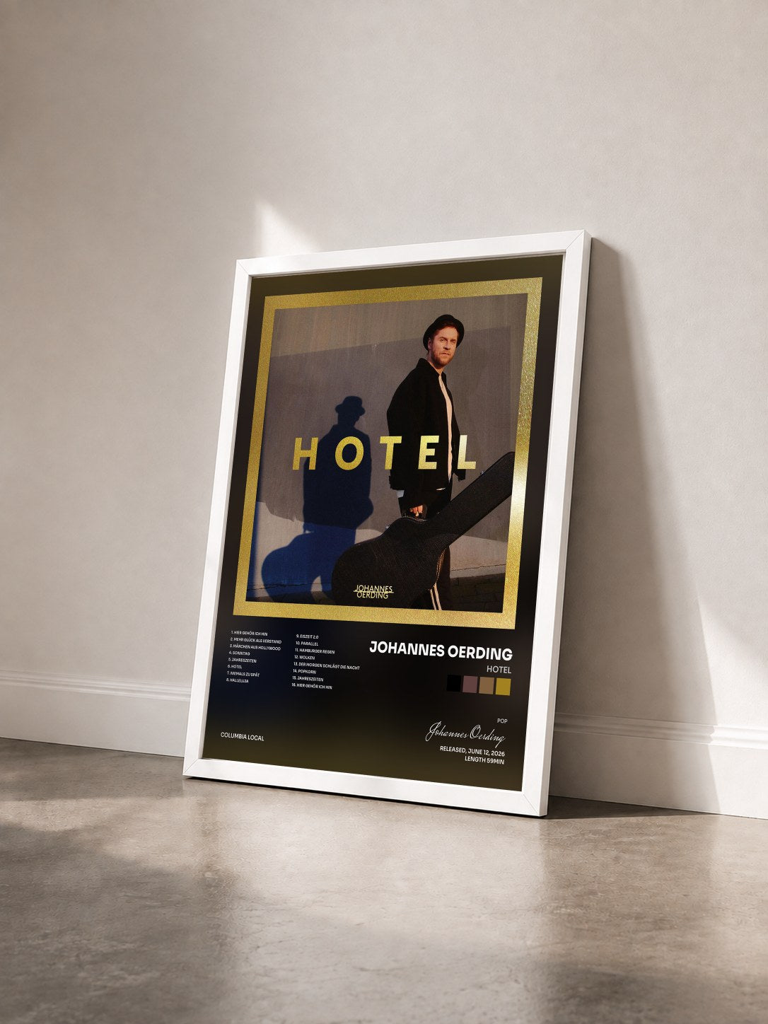 #blanc Tableau de l'album Hotel de Johannes Oerding vu de trois quarts, cadre blanc