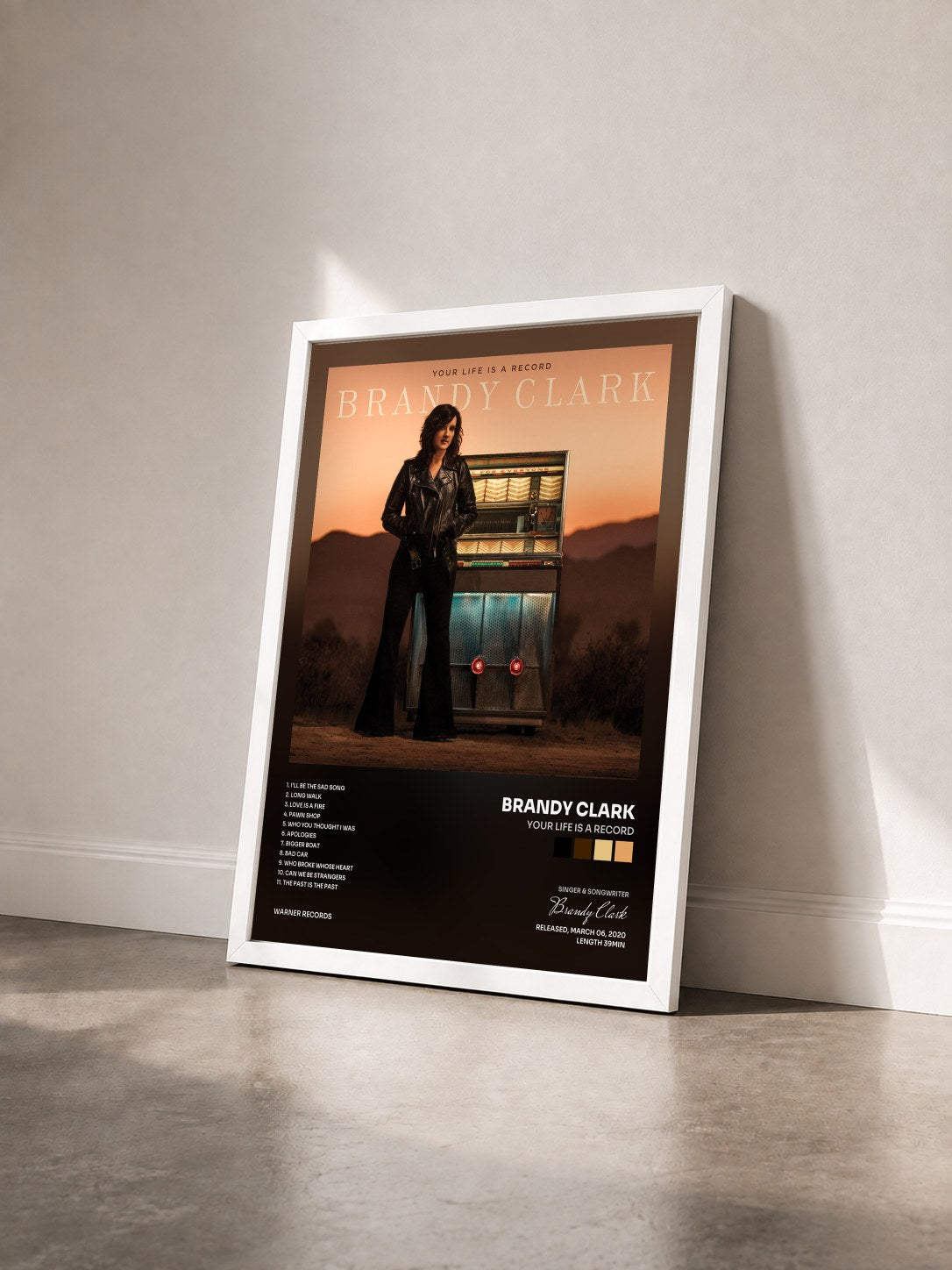 #blanc Tableau de l'album Your Life Is a Record de Brandy Clark vu de trois quarts, cadre blanc