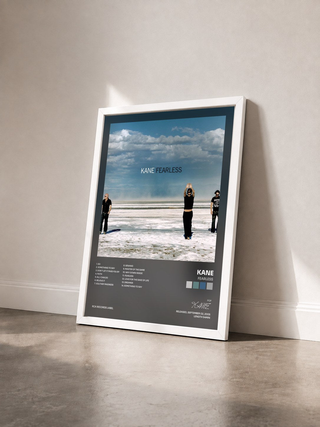 #blanc Tableau de l'album Fearless de KANE vu de trois quarts, cadre blanc