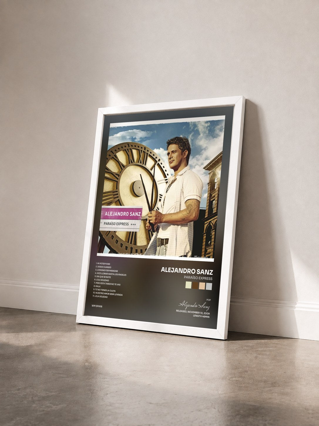 #blanc Tableau de l'album Paraíso Express de Alejandro Sanz vu de trois quarts, cadre blanc