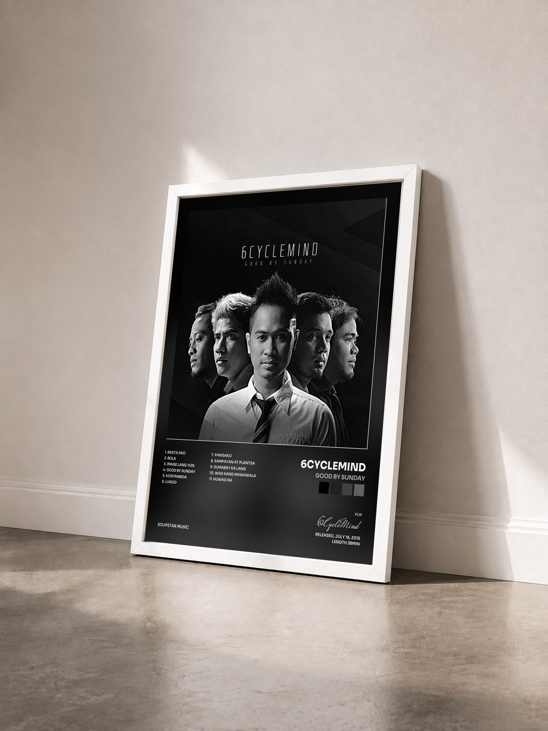 #blanc Tableau de l'album Good by Sunday de 6CycleMind vu de trois quarts, cadre blanc