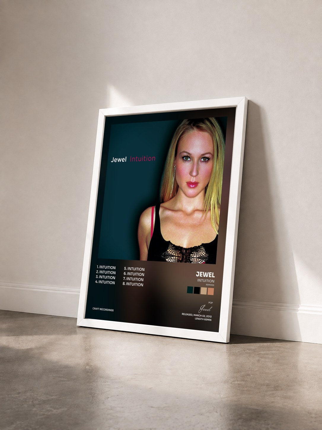 #blanc Tableau de l'album Intuition (Remixes) de Jewel vu de trois quarts, cadre blanc