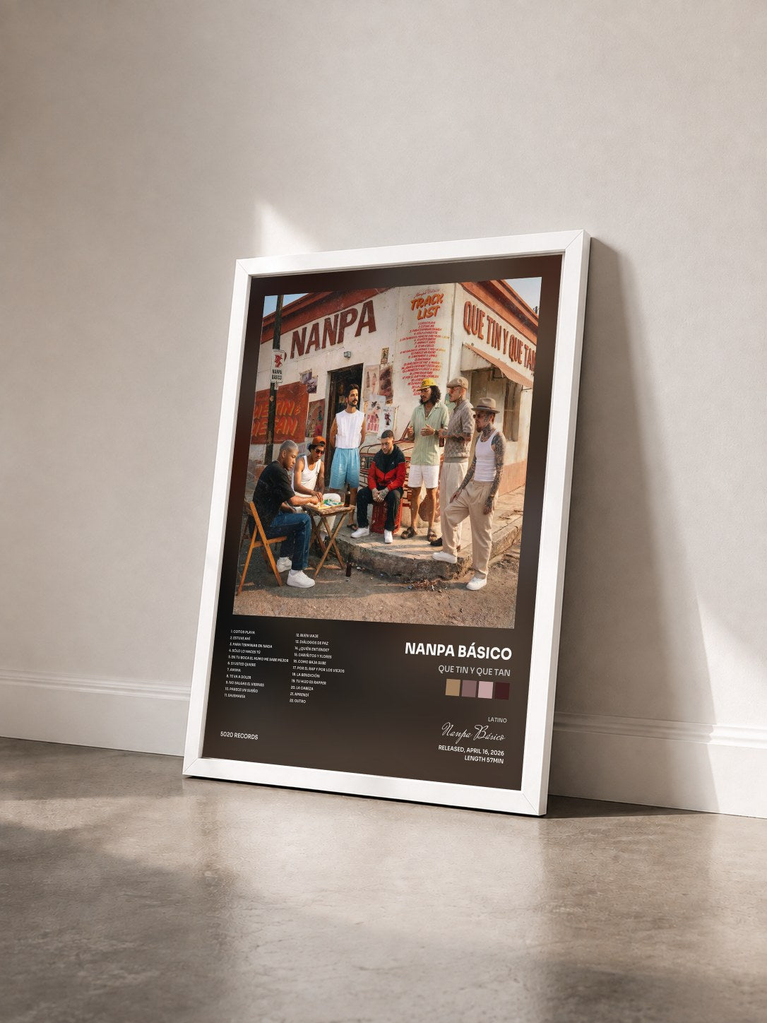 #blanc Tableau de l'album Que Tin y Que Tan de Nanpa Básico vu de trois quarts, cadre blanc