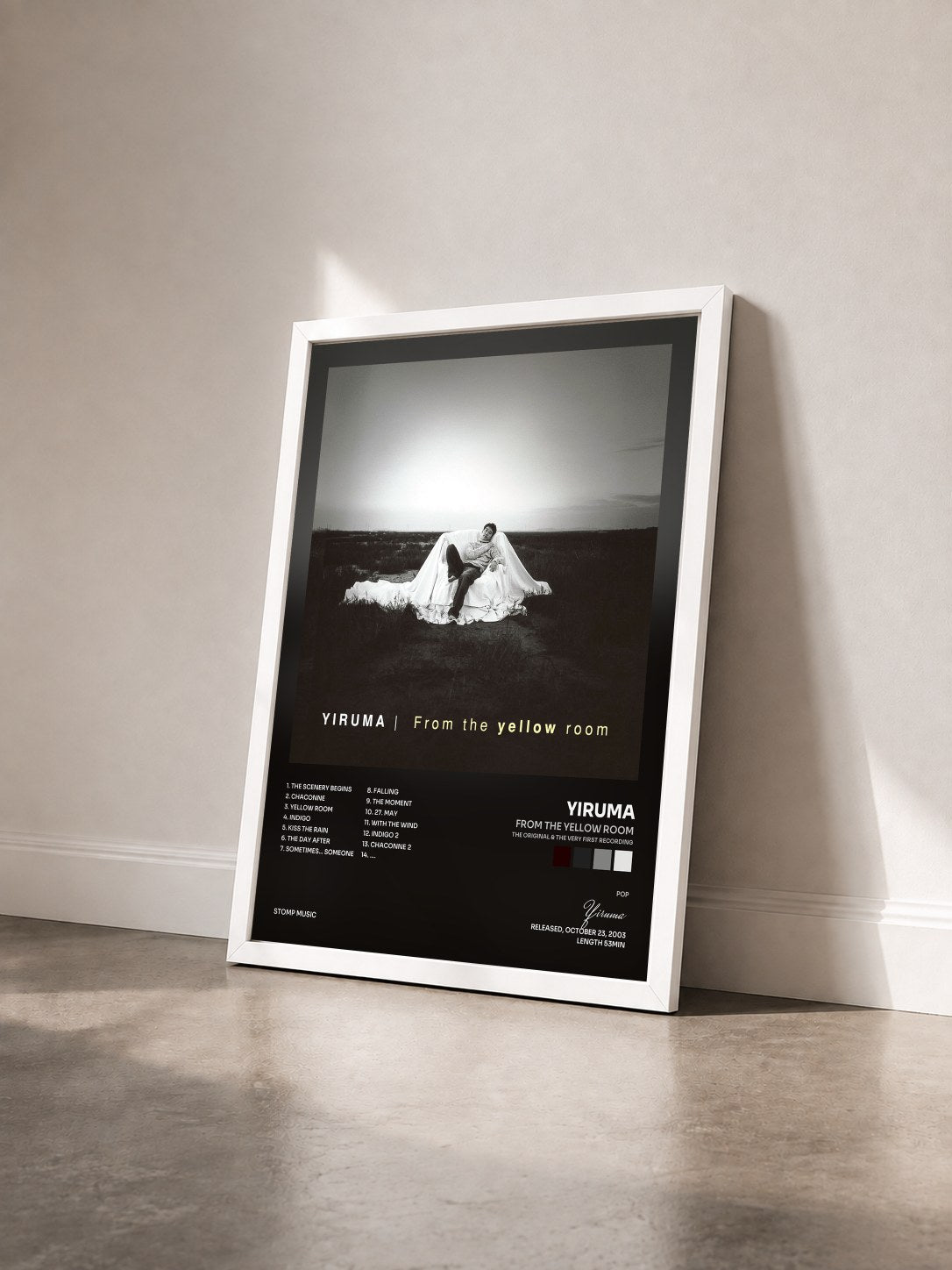 #blanc Tableau de l'album From The Yellow Room (The Original & the Very First Recording) de Yiruma vu de trois quarts, cadre blanc