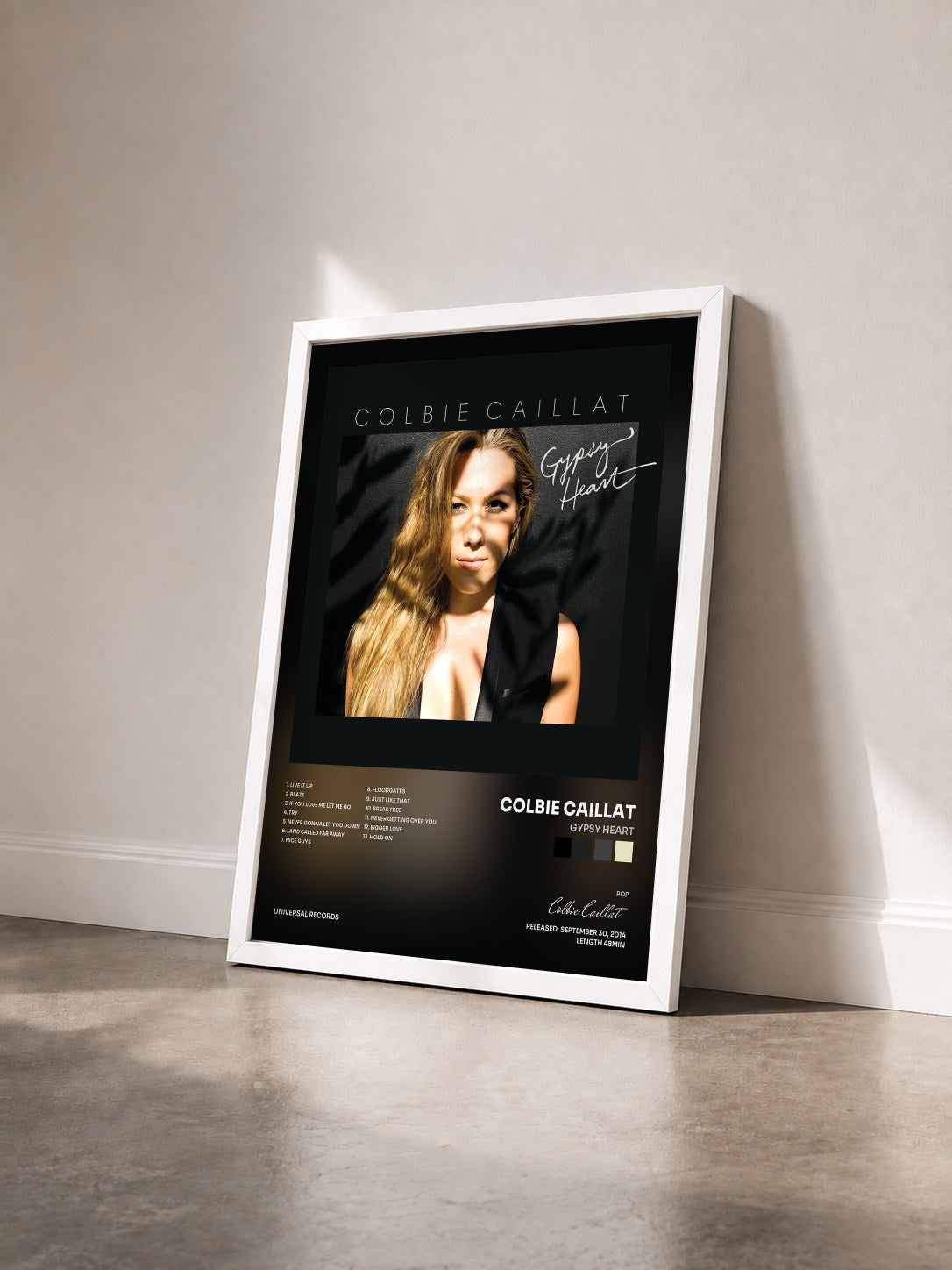 #blanc Tableau de l'album Gypsy Heart de Colbie Caillat vu de trois quarts, cadre blanc