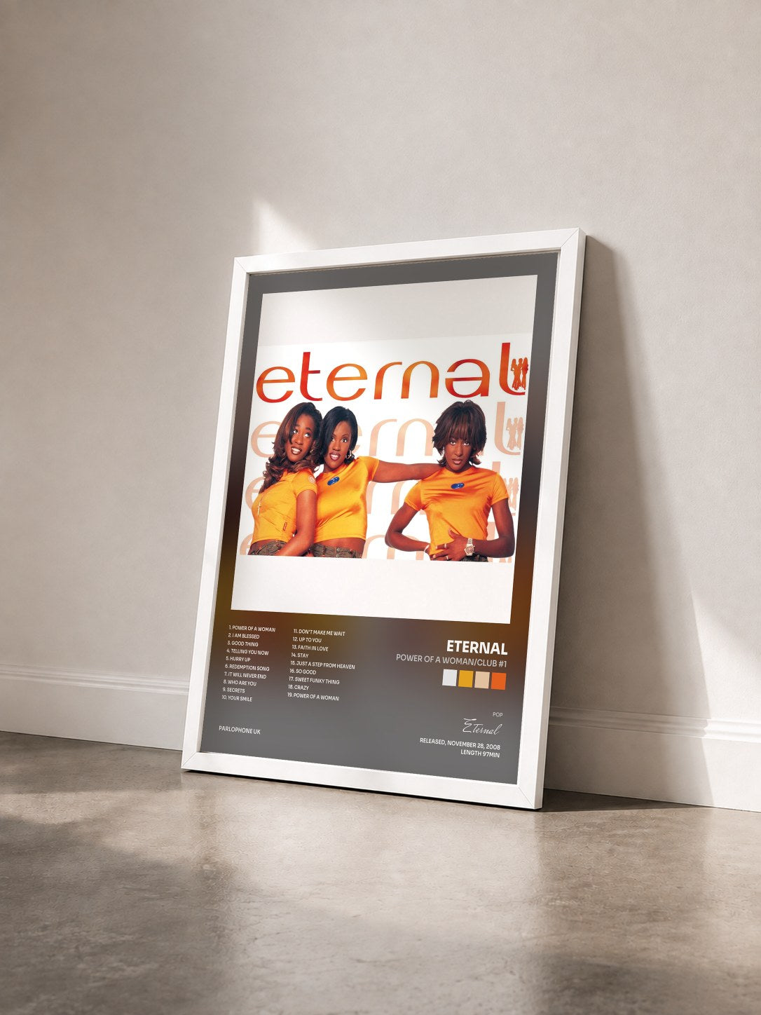 #blanc Tableau de l'album Power Of A Woman/Club #1 de Eternal vu de trois quarts, cadre blanc