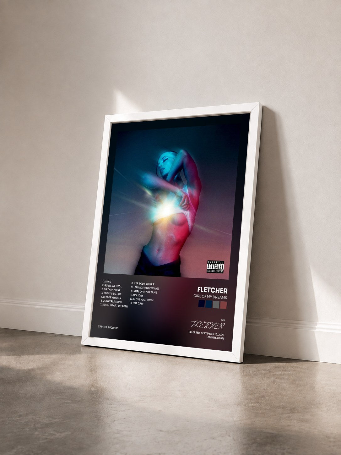 #blanc Tableau de l'album Girl Of My Dreams de FLETCHER vu de trois quarts, cadre blanc