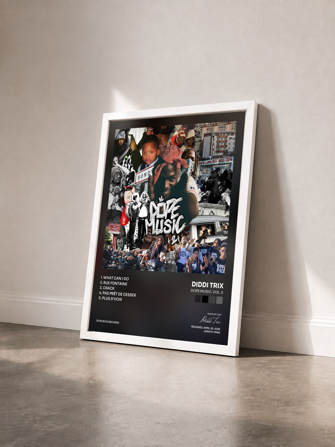 #blanc Tableau de l'album DOPE MUSIC, Vol. 2 de Diddi Trix vu de trois quarts, cadre blanc
