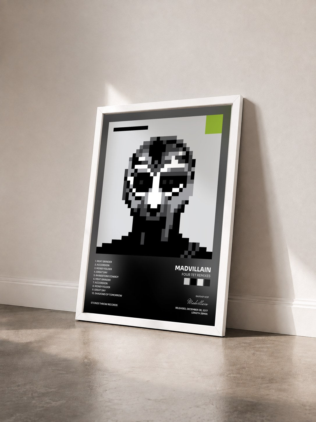 #blanc Tableau de l'album Four Tet Remixes de Madvillain vu de trois quarts, cadre blanc