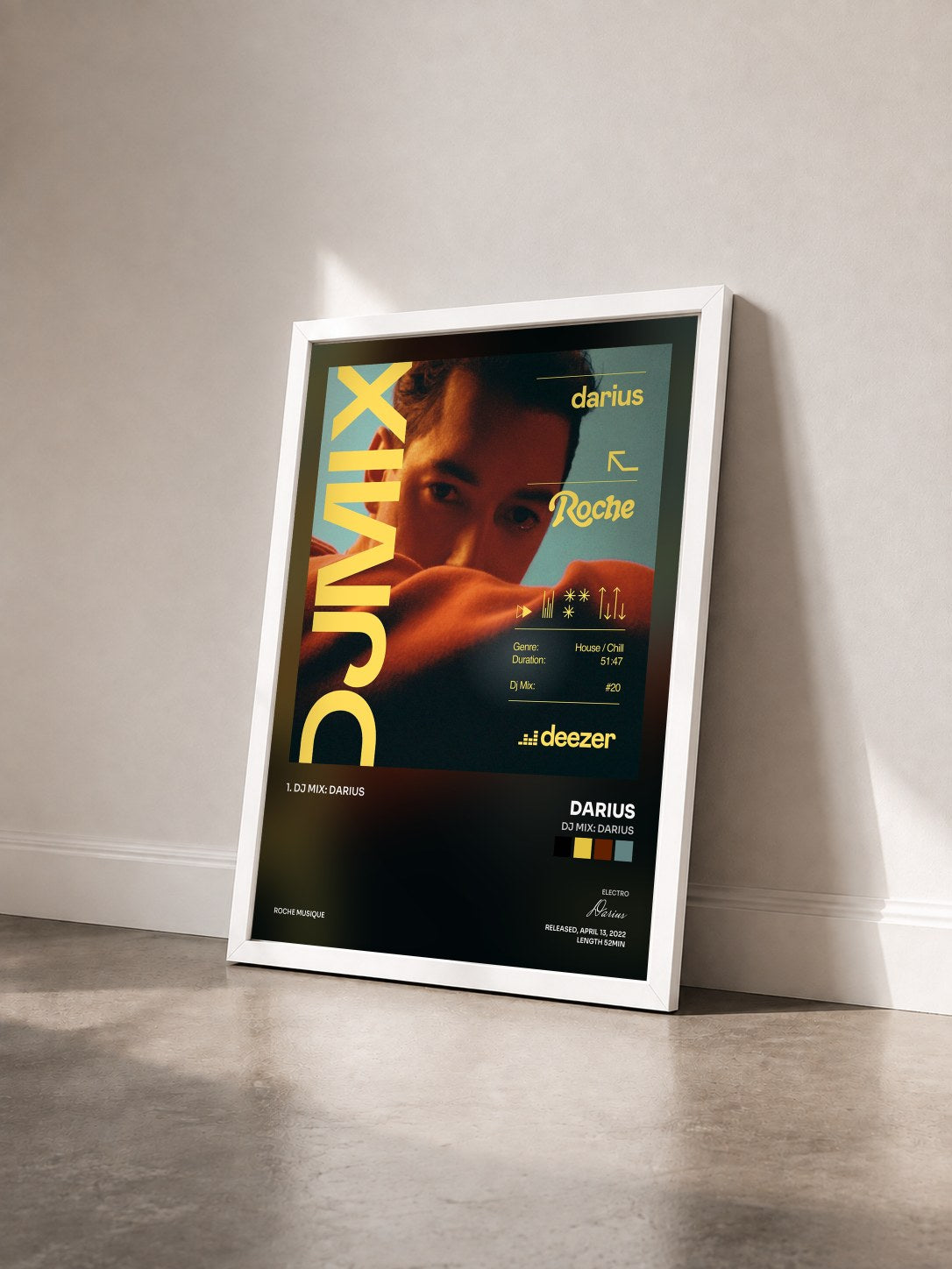 #blanc Tableau de l'album DJ Mix: Darius de Darius vu de trois quarts, cadre blanc