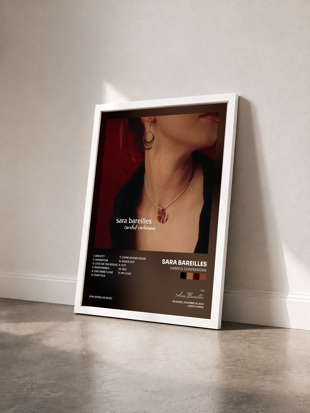 #blanc Tableau de l'album Careful Confessions de Sara Bareilles vu de trois quarts, cadre blanc