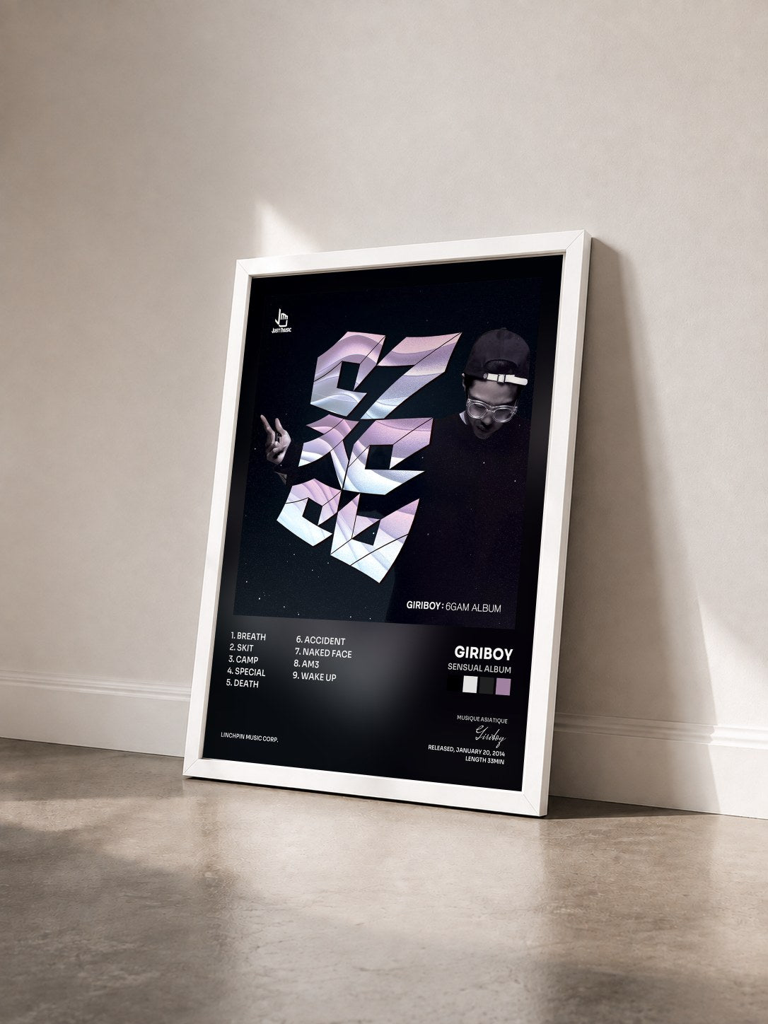 #blanc Tableau de l'album Sensual Album de Giriboy vu de trois quarts, cadre blanc