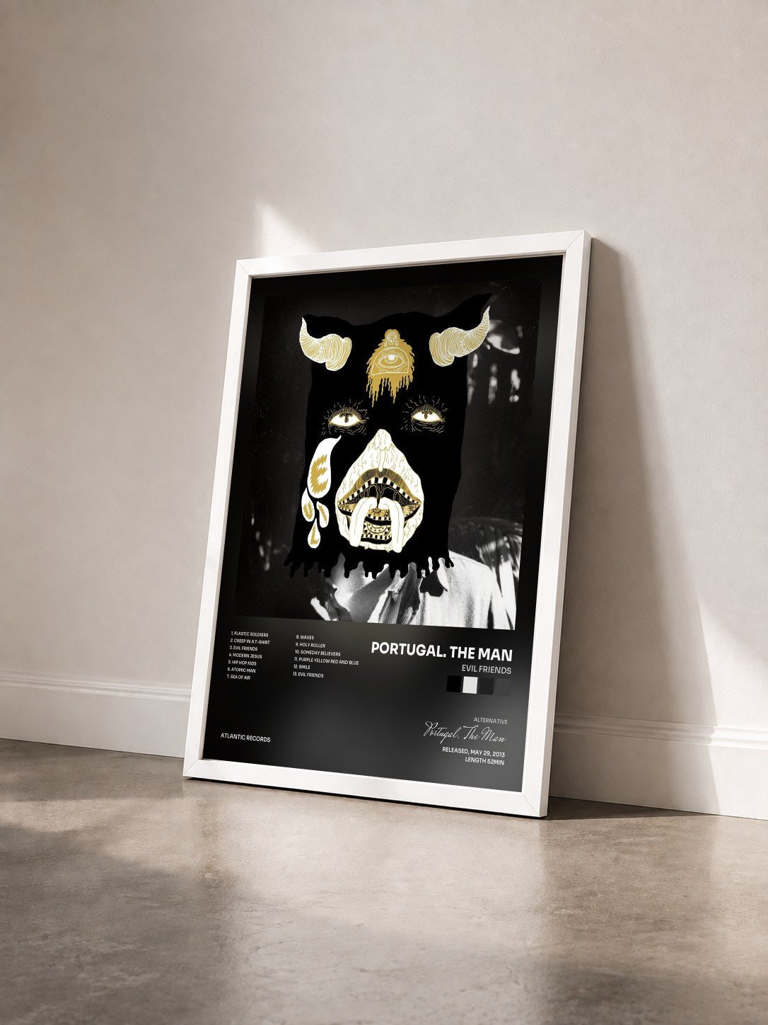 #blanc Tableau de l'album Evil Friends de Portugal. The Man vu de trois quarts, cadre blanc