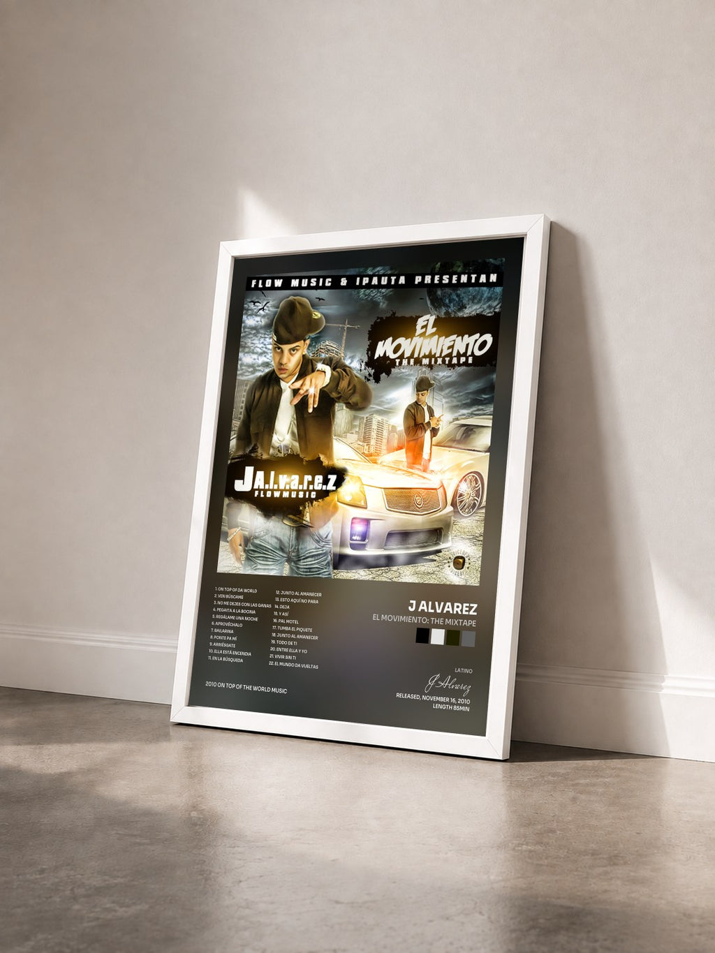#blanc Tableau de l'album El Movimiento: The Mixtape de J Alvarez vu de trois quarts, cadre blanc