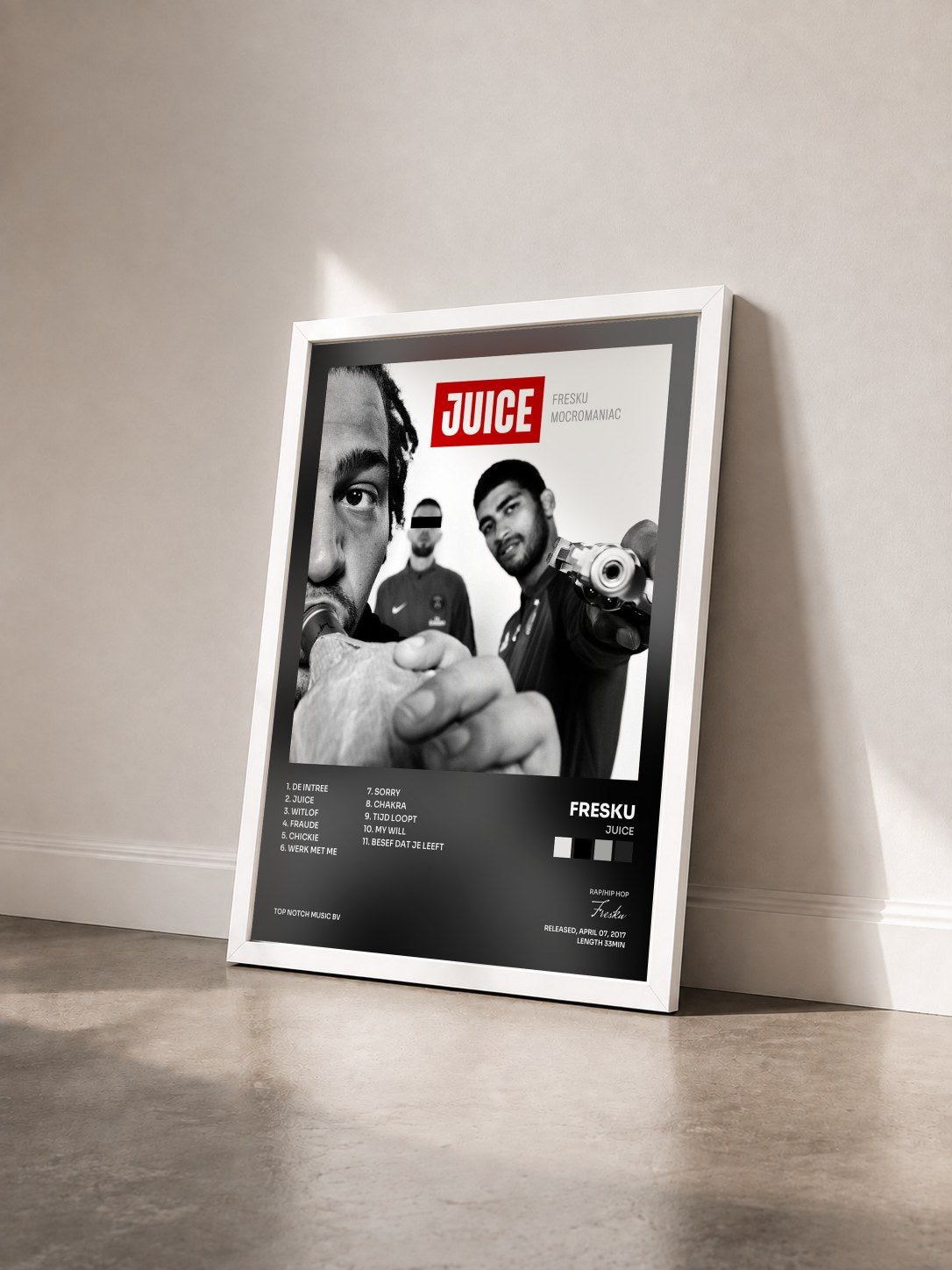 #blanc Tableau de l'album Juice de Fresku vu de trois quarts, cadre blanc