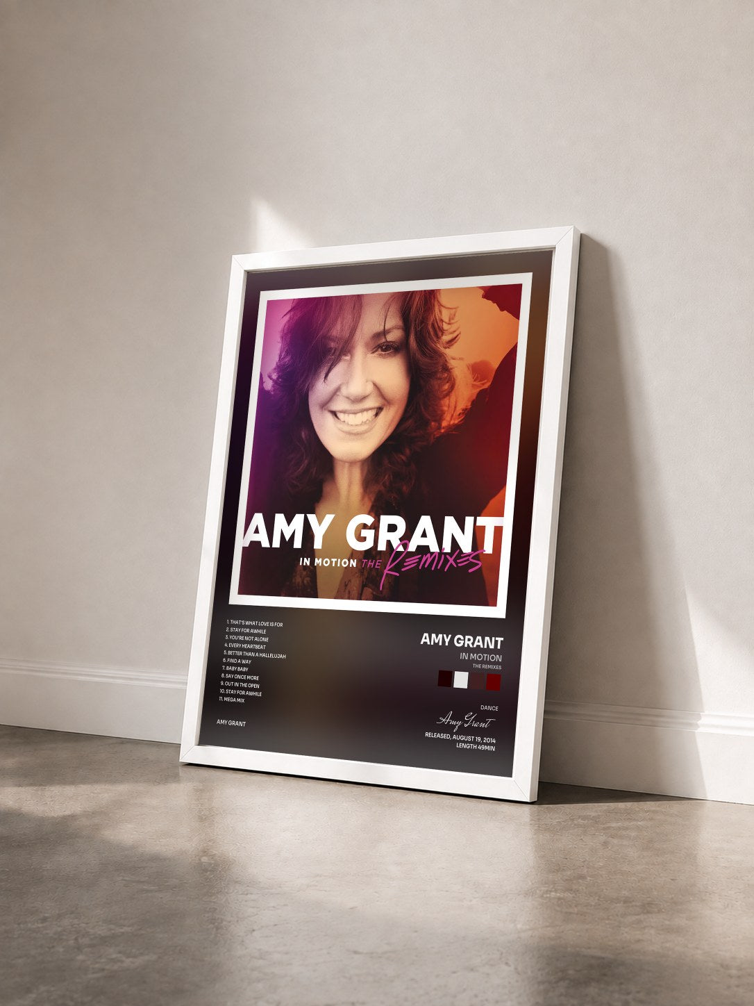 #blanc Tableau de l'album In Motion (The Remixes) de Amy Grant vu de trois quarts, cadre blanc