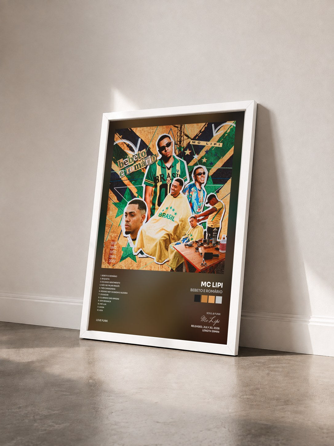 #blanc Tableau de l'album Bebeto e Romário de Mc Lipi vu de trois quarts, cadre blanc