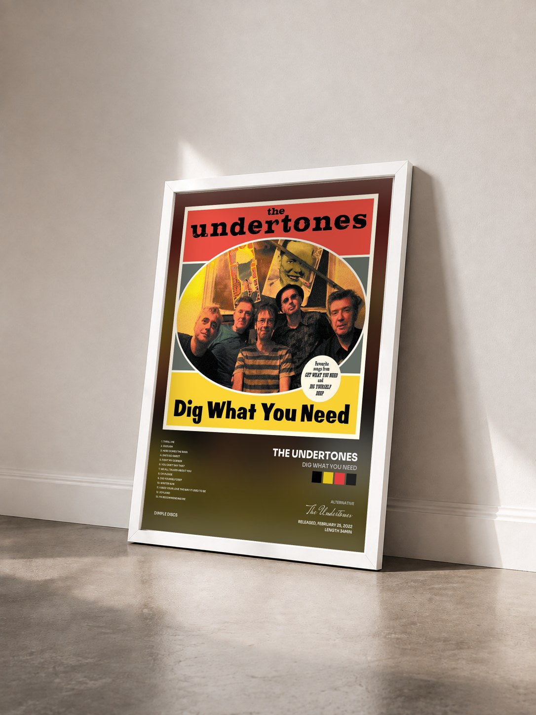 #blanc Tableau de l'album Dig What You Need de The Undertones vu de trois quarts, cadre blanc