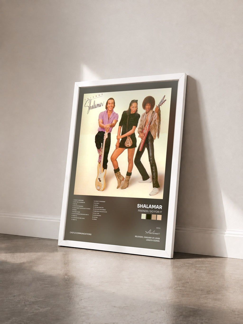 #blanc Tableau de l'album Friends / Go For It de Shalamar vu de trois quarts, cadre blanc