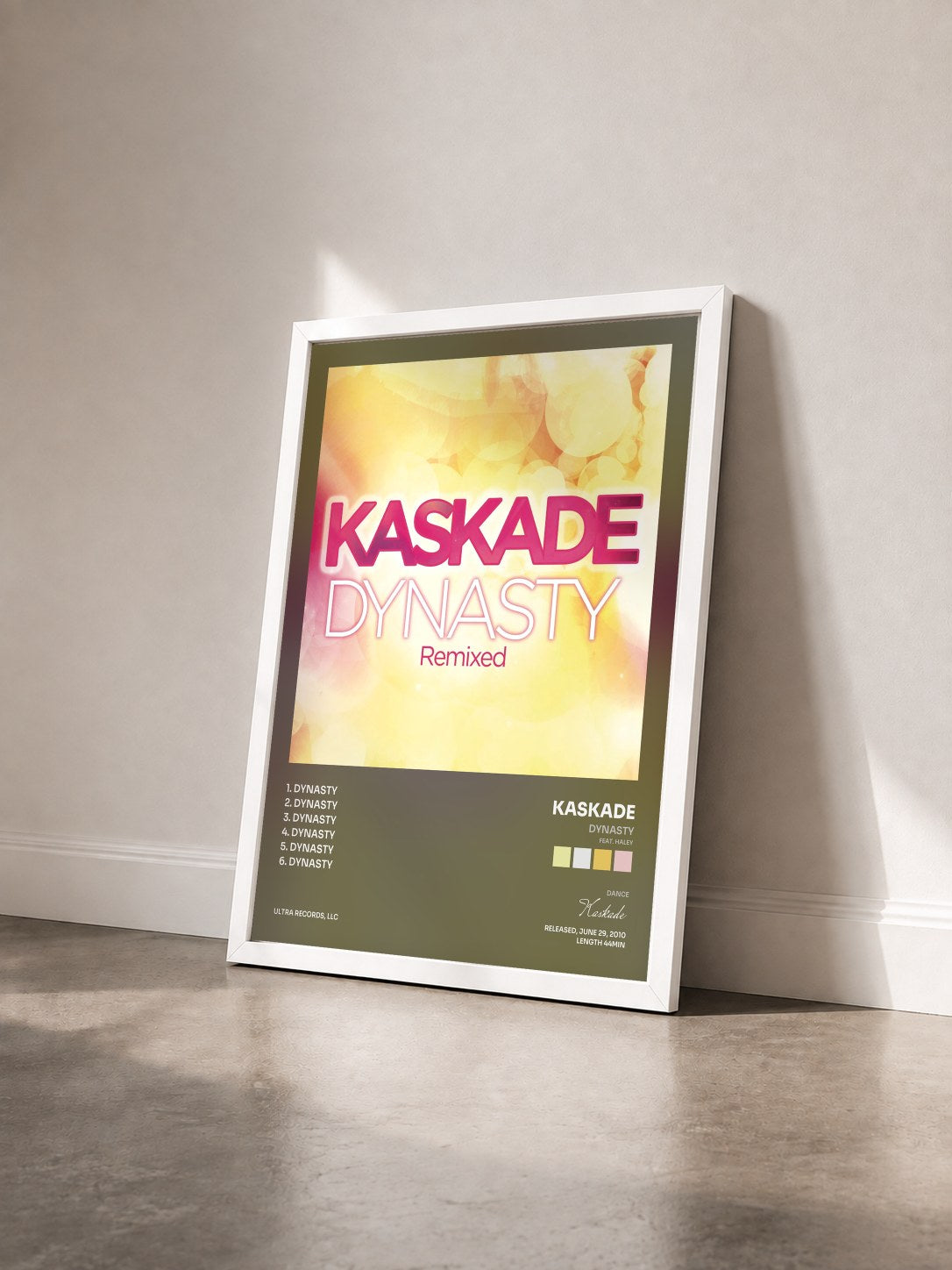 #blanc Tableau de l'album Dynasty (feat. Haley) de Kaskade vu de trois quarts, cadre blanc