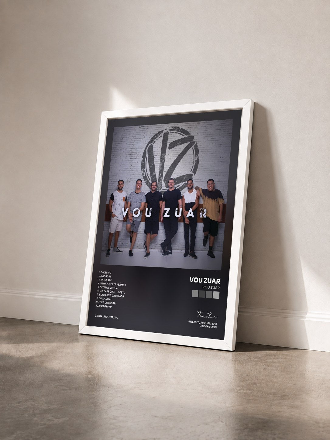 #blanc Tableau de l'album Vou Zuar de Vou Zuar vu de trois quarts, cadre blanc