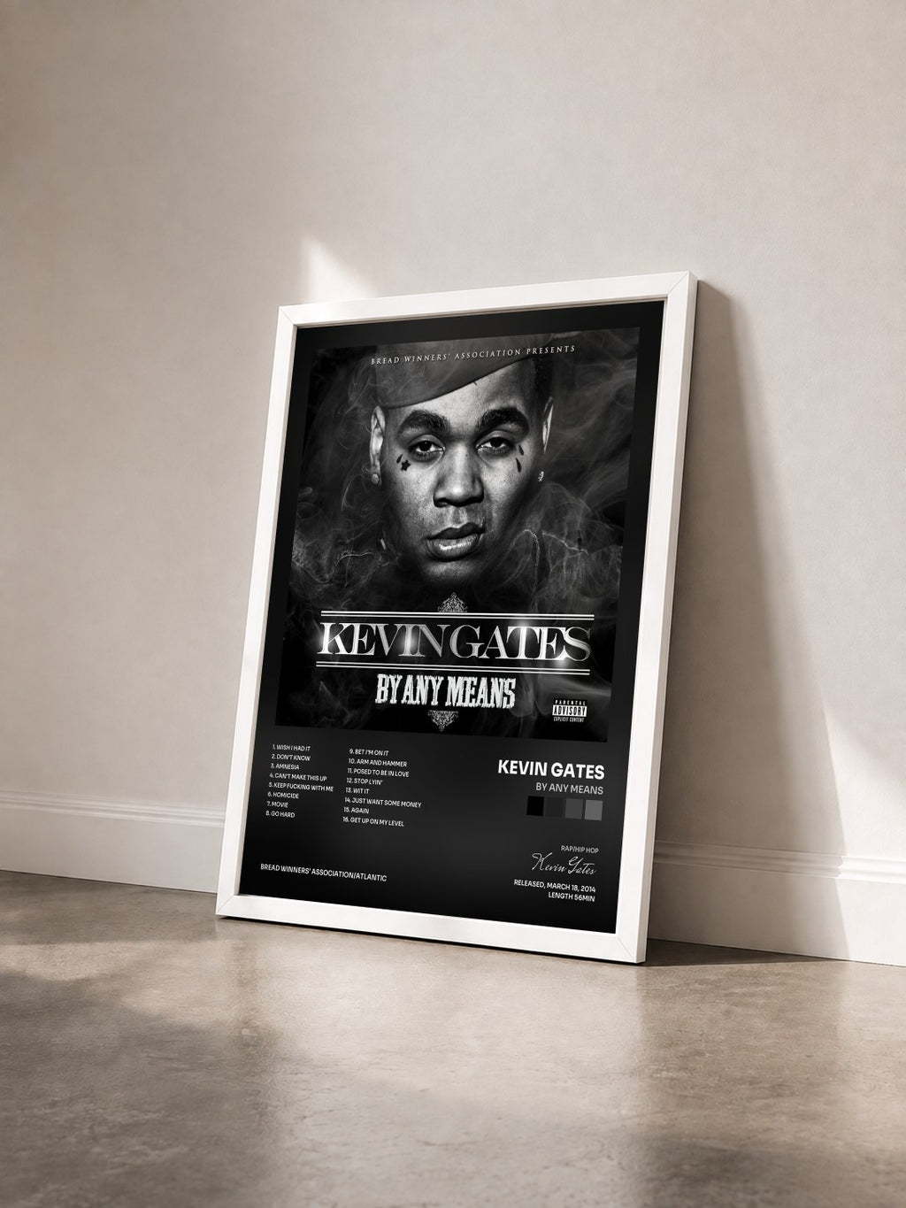 #blanc Tableau de l'album By Any Means de Kevin Gates vu de trois quarts, cadre blanc