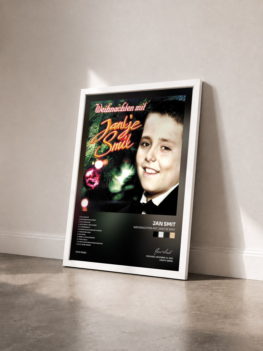 #blanc Tableau de l'album Weihnachten mit Jantje Smit de Jan Smit vu de trois quarts, cadre blanc