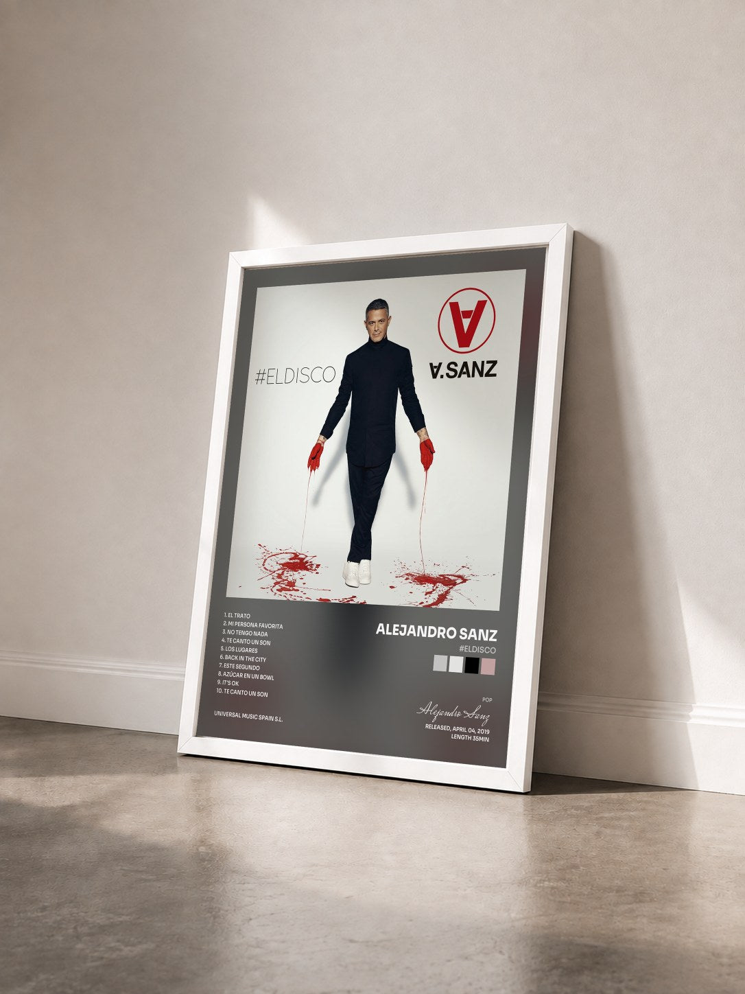 #blanc Tableau de l'album #ELDISCO de Alejandro Sanz vu de trois quarts, cadre blanc