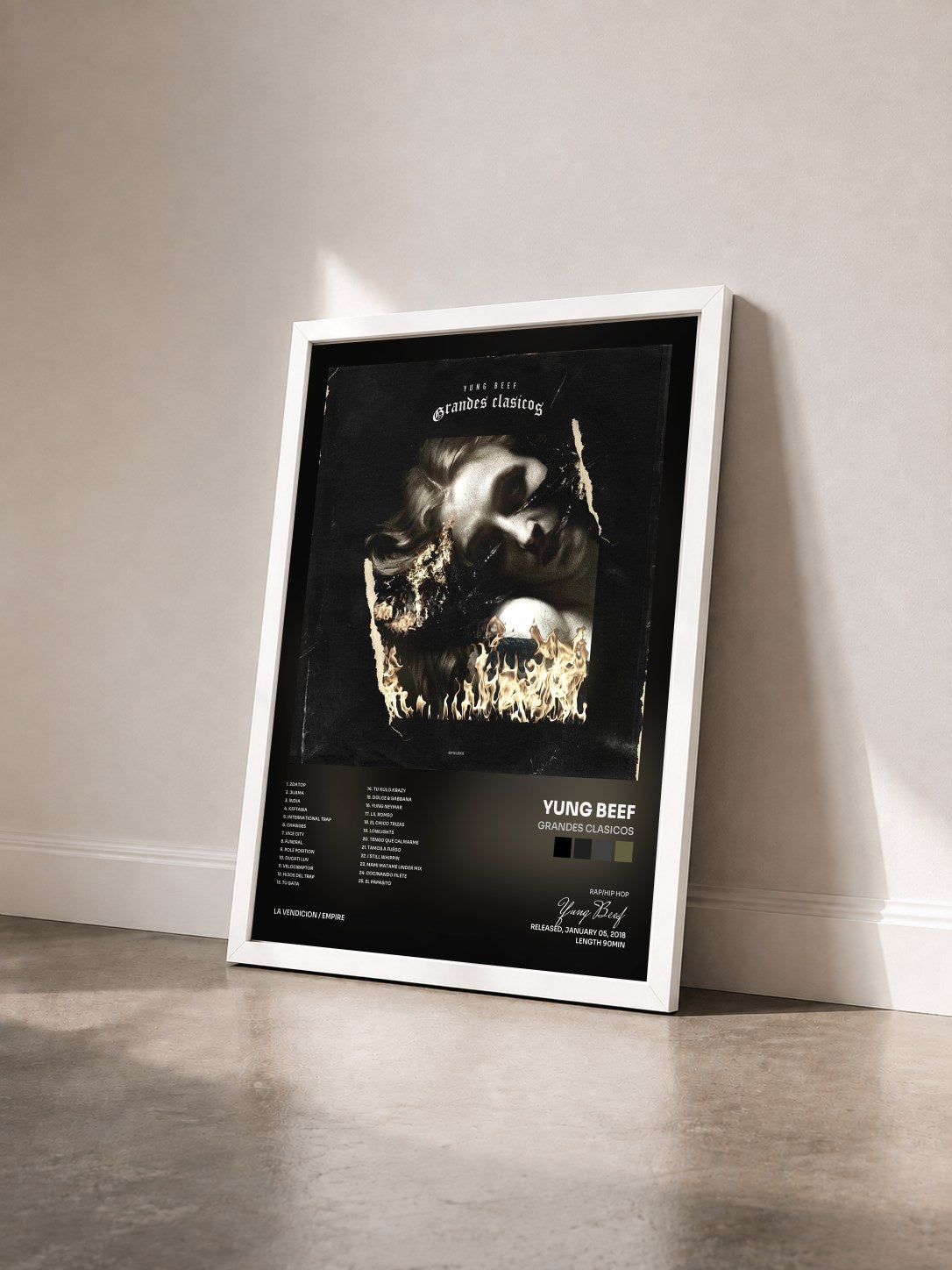 #blanc Tableau de l'album Grandes Clasicos de Yung Beef vu de trois quarts, cadre blanc
