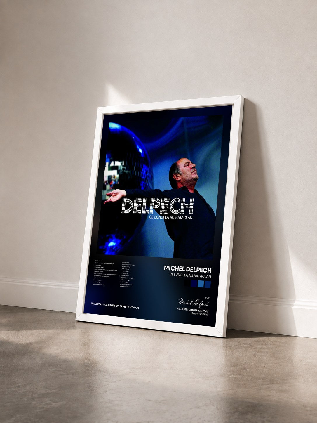 #blanc Tableau de l'album Ce Lundi Là Au Bataclan de Michel Delpech vu de trois quarts, cadre blanc