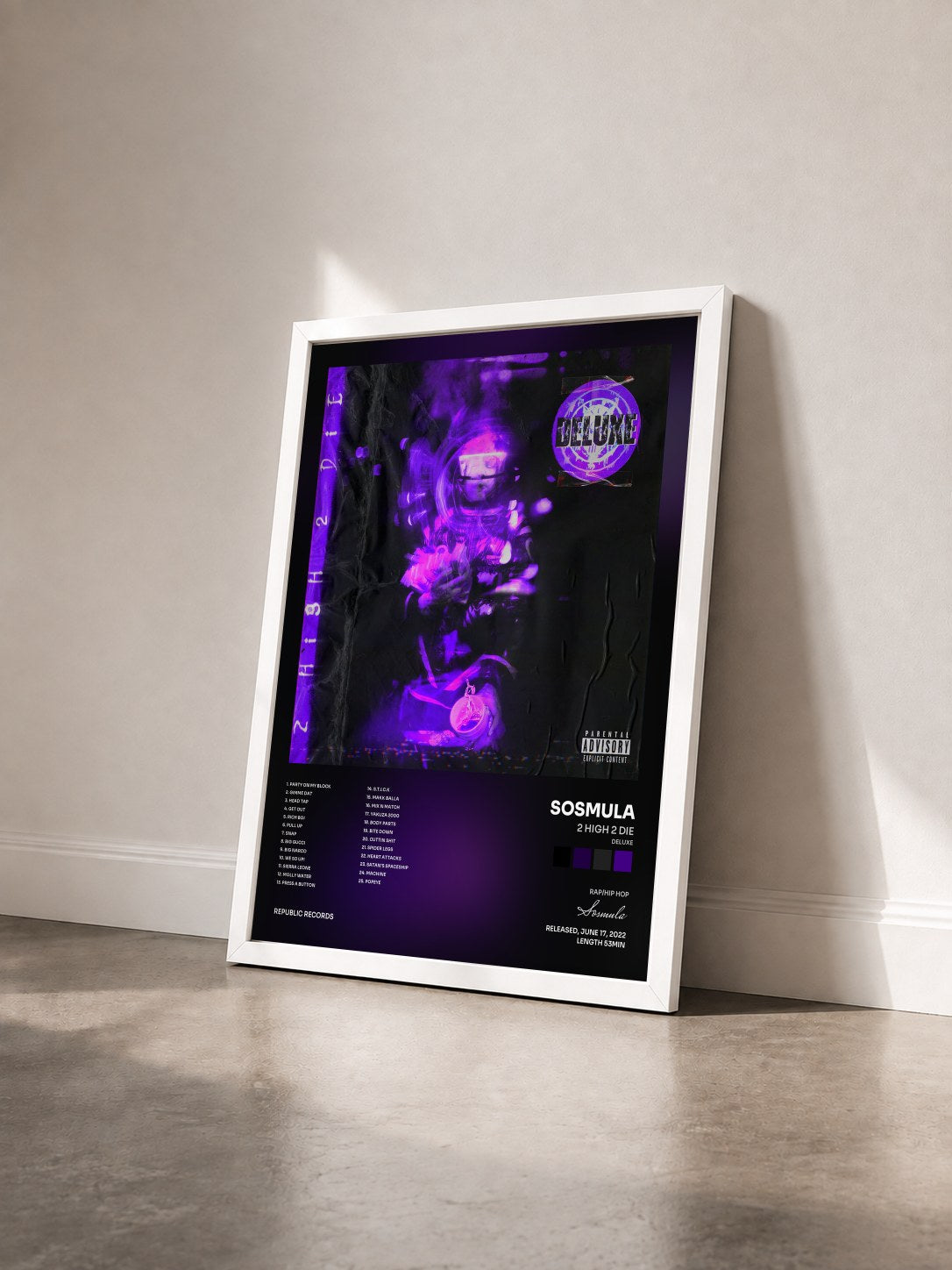 #blanc Tableau de l'album 2 HIGH 2 DIE (Deluxe) de Sosmula vu de trois quarts, cadre blanc