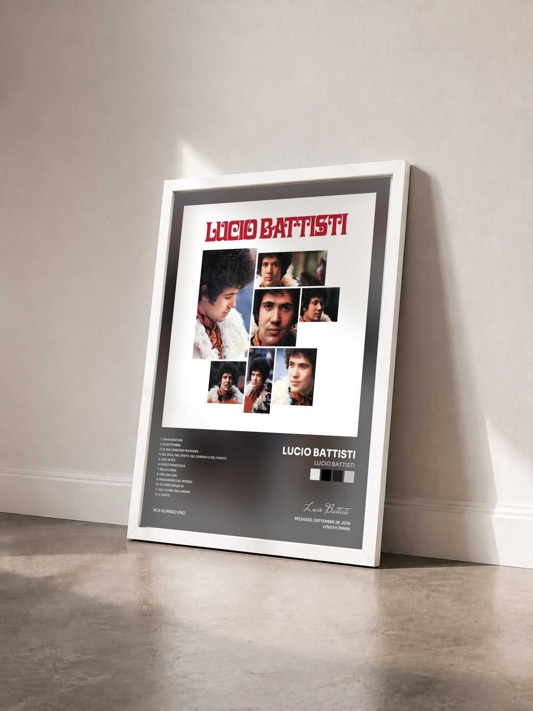 #blanc Tableau de l'album Lucio Battisti de Lucio Battisti vu de trois quarts, cadre blanc