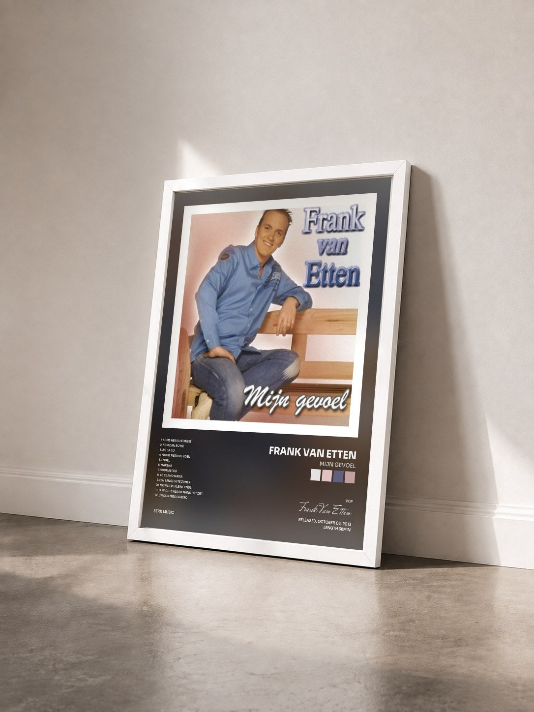 #blanc Tableau de l'album Mijn Gevoel de Frank Van Etten vu de trois quarts, cadre blanc