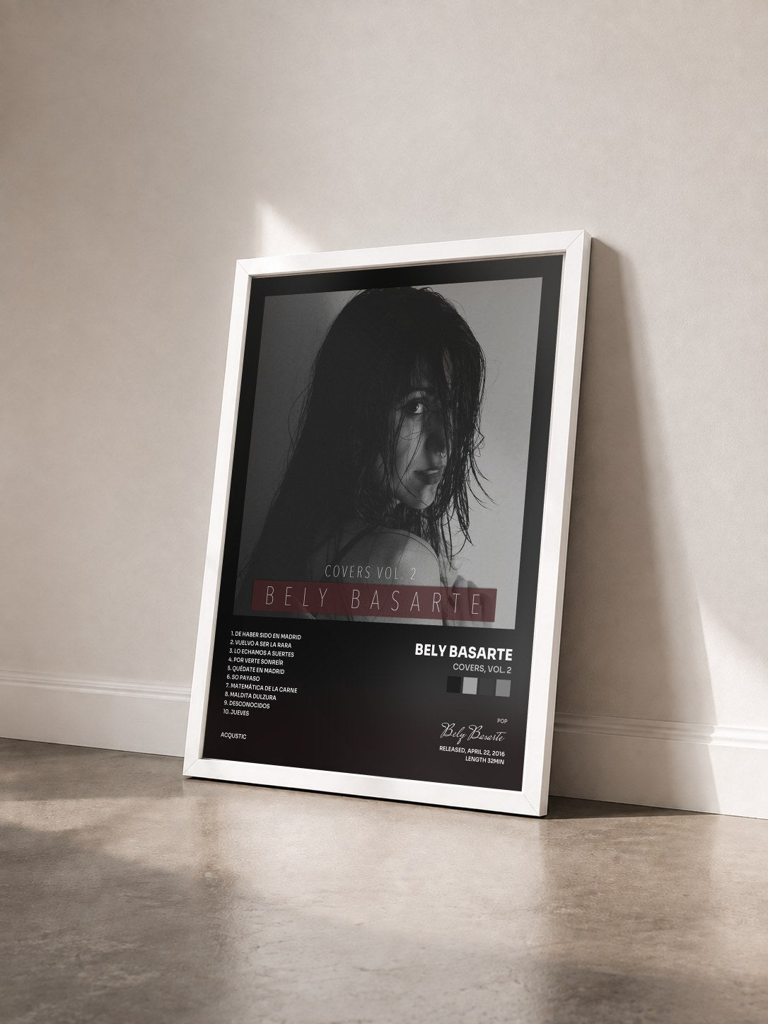 #blanc Tableau de l'album Covers, Vol. 2 de Bely Basarte vu de trois quarts, cadre blanc