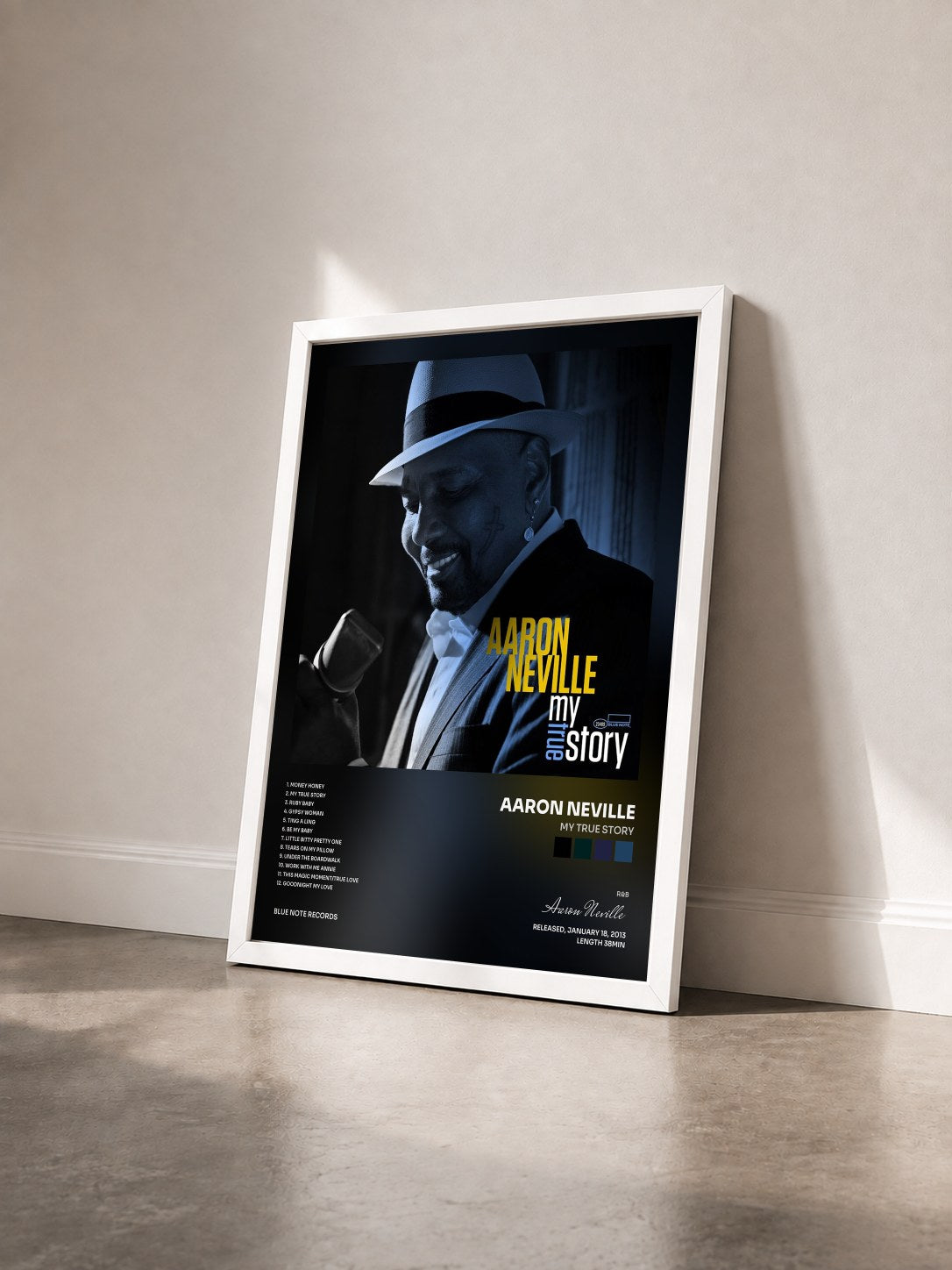 #blanc Tableau de l'album My True Story de Aaron Neville vu de trois quarts, cadre blanc