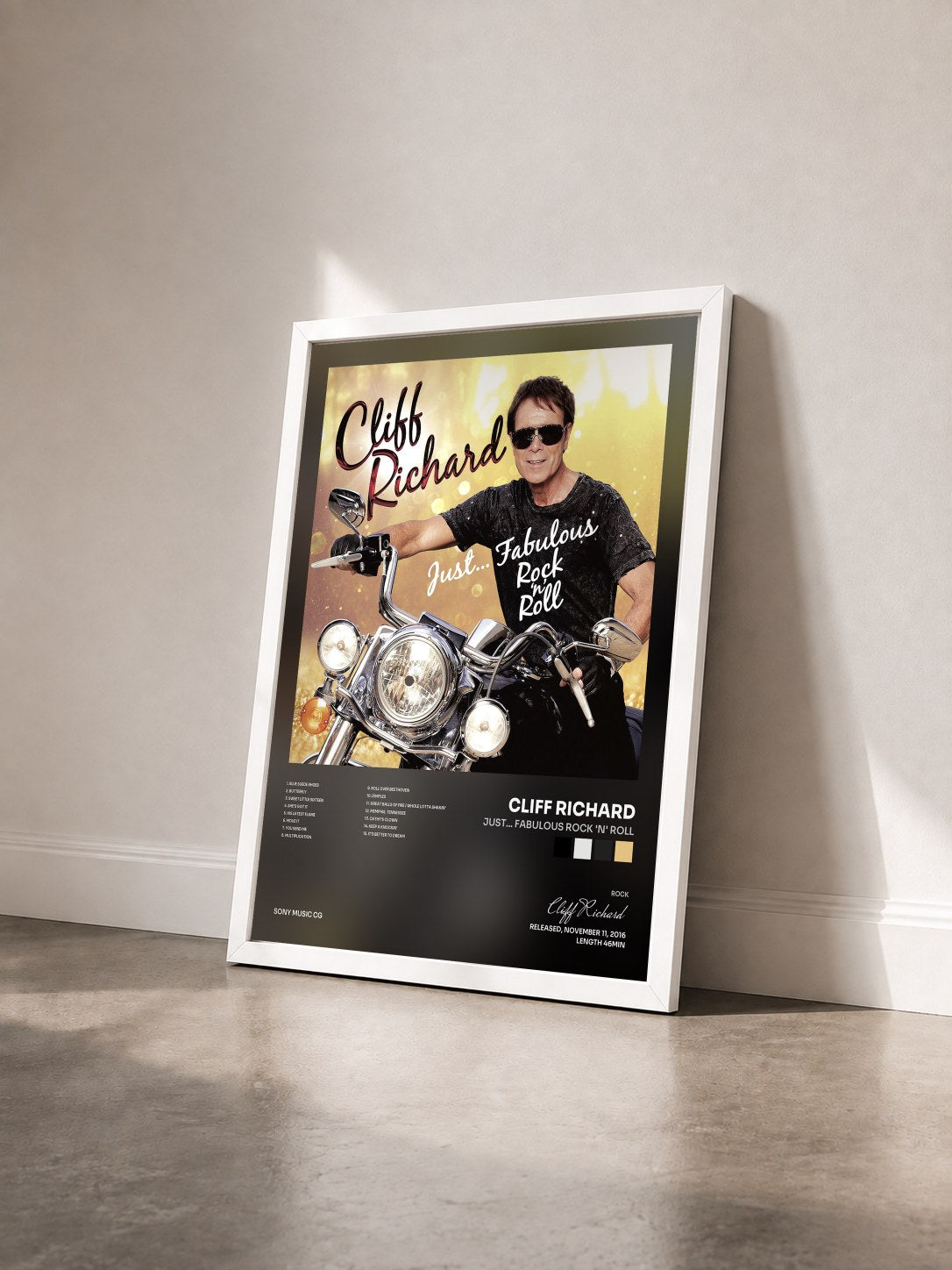#blanc Tableau de l'album Just... Fabulous Rock 'n' Roll de Cliff Richard vu de trois quarts, cadre blanc