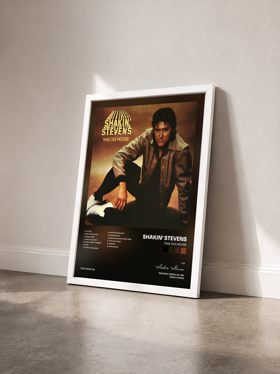 #blanc Tableau de l'album This Ole House de Shakin' Stevens vu de trois quarts, cadre blanc