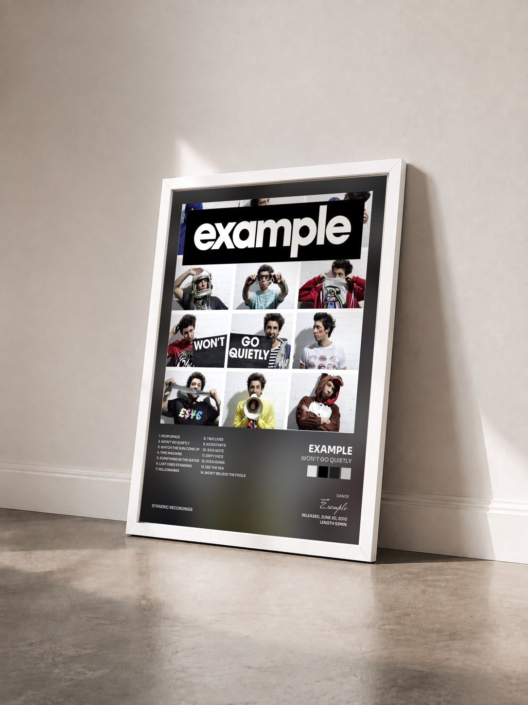 #blanc Tableau de l'album Won't Go Quietly de Example vu de trois quarts, cadre blanc