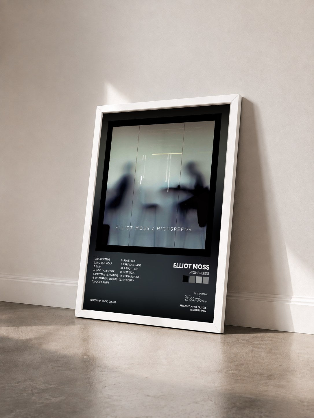 #blanc Tableau de l'album Highspeeds de Elliot Moss vu de trois quarts, cadre blanc