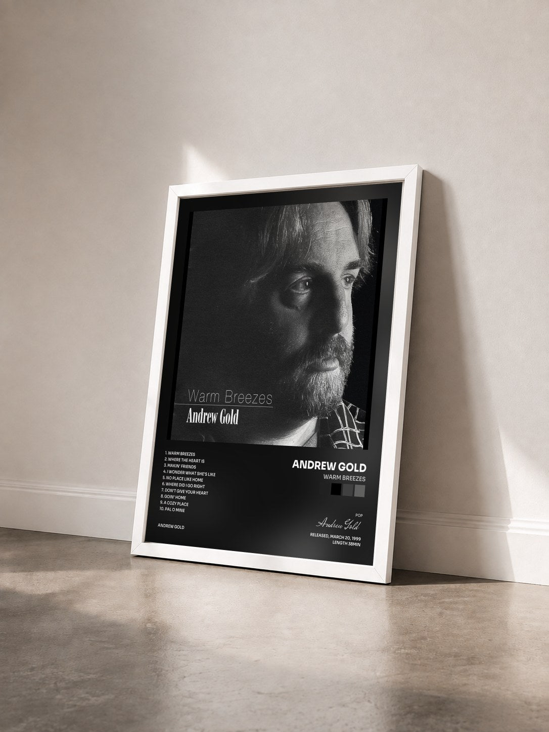 #blanc Tableau de l'album Warm Breezes de Andrew Gold vu de trois quarts, cadre blanc