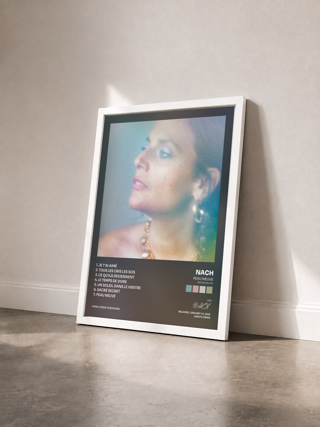 #blanc Tableau de l'album PEAU NEUVE (Édition Deluxe) de NACH vu de trois quarts, cadre blanc