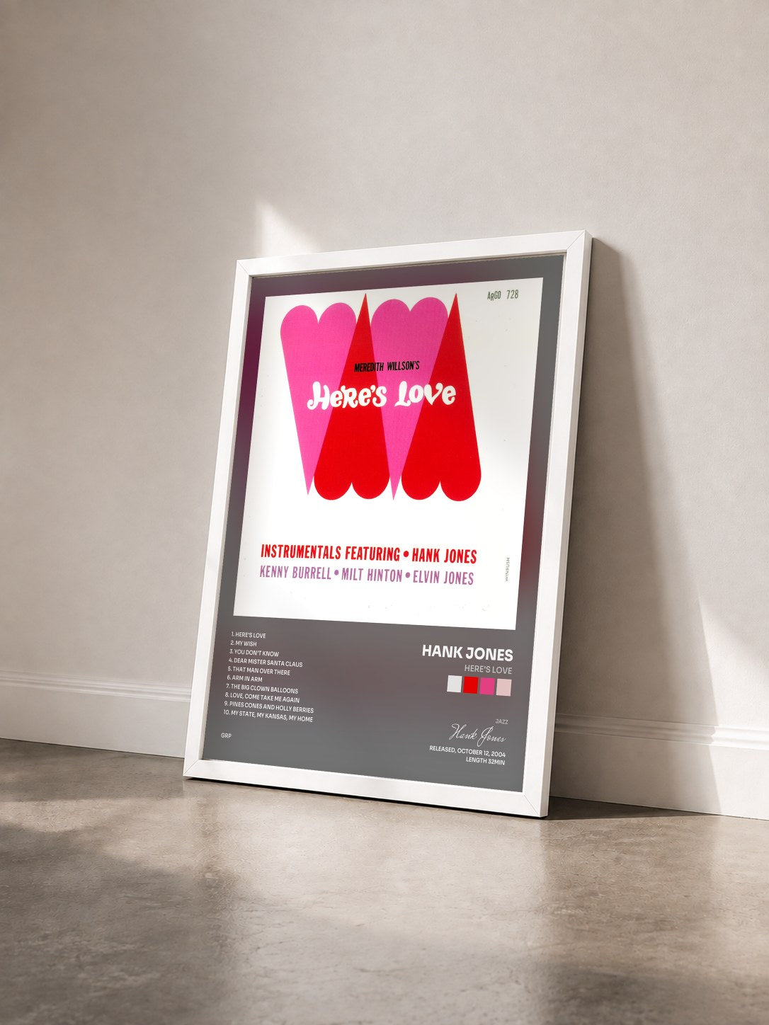 #blanc Tableau de l'album Here's Love de Hank Jones vu de trois quarts, cadre blanc