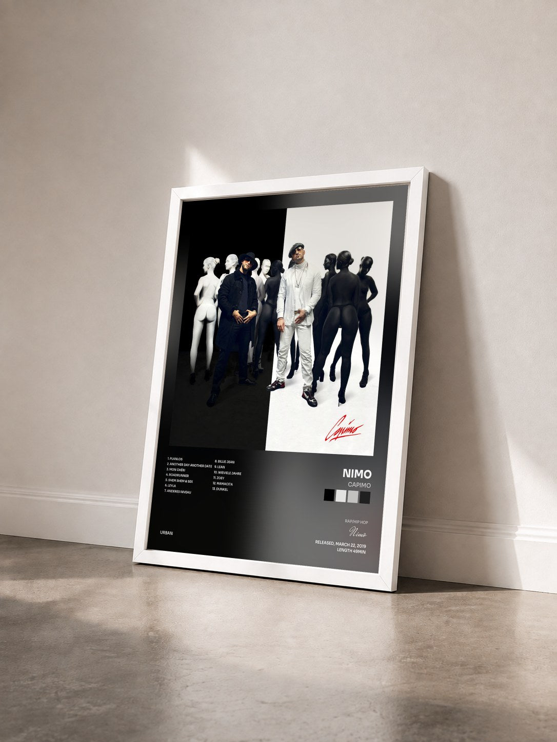 #blanc Tableau de l'album Capimo de Nimo vu de trois quarts, cadre blanc