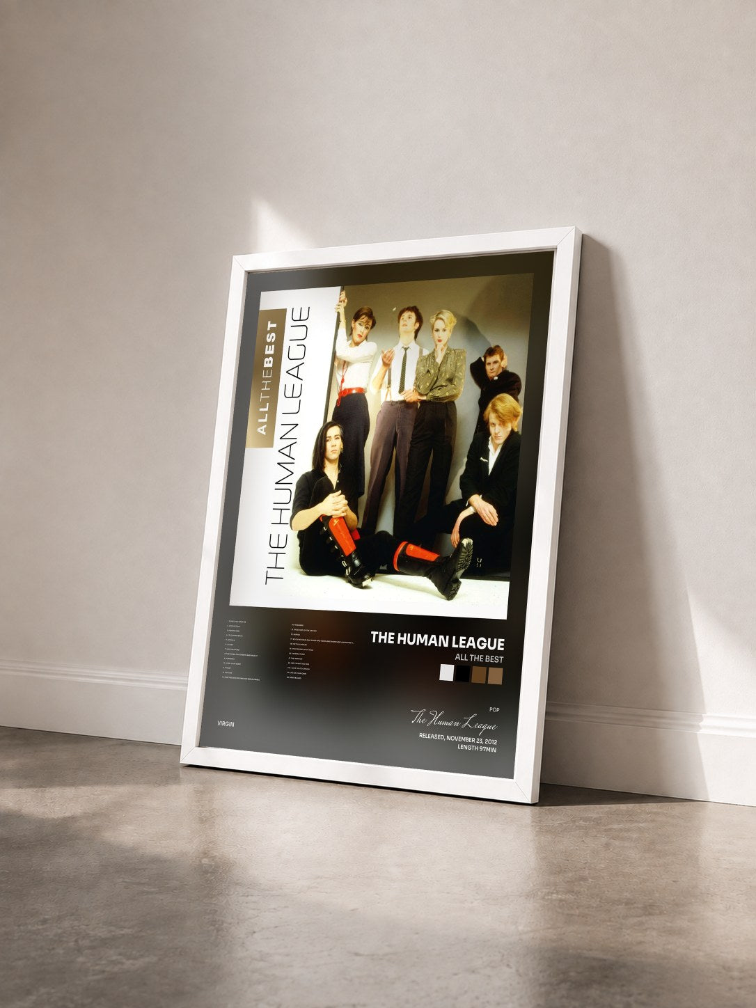 #blanc Tableau de l'album All The Best de The Human League vu de trois quarts, cadre blanc