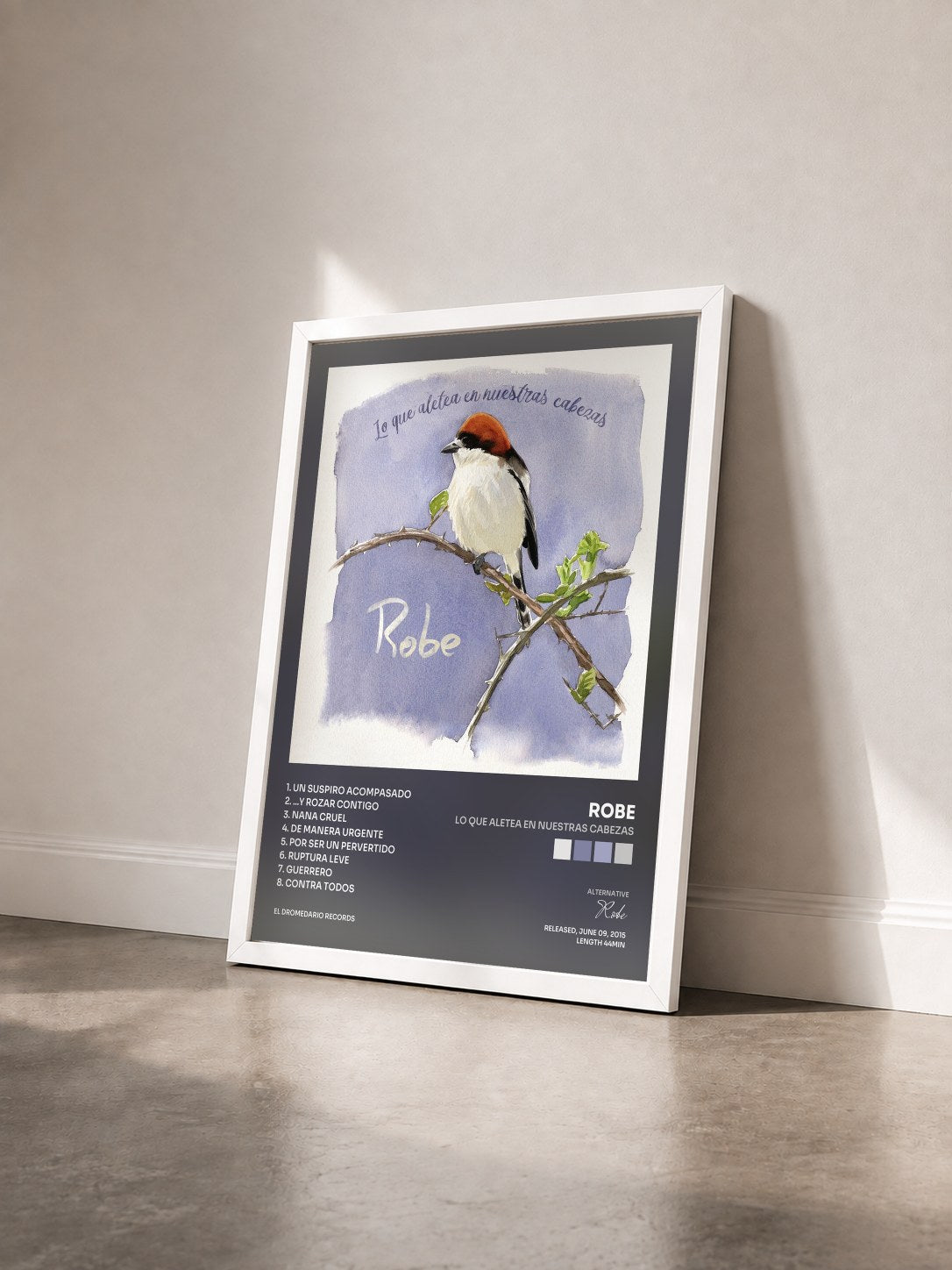 #blanc Tableau de l'album Lo Que Aletea en Nuestras Cabezas de Robe vu de trois quarts, cadre blanc