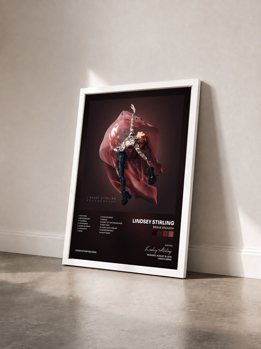 #blanc Tableau de l'album Brave Enough de Lindsey Stirling vu de trois quarts, cadre blanc