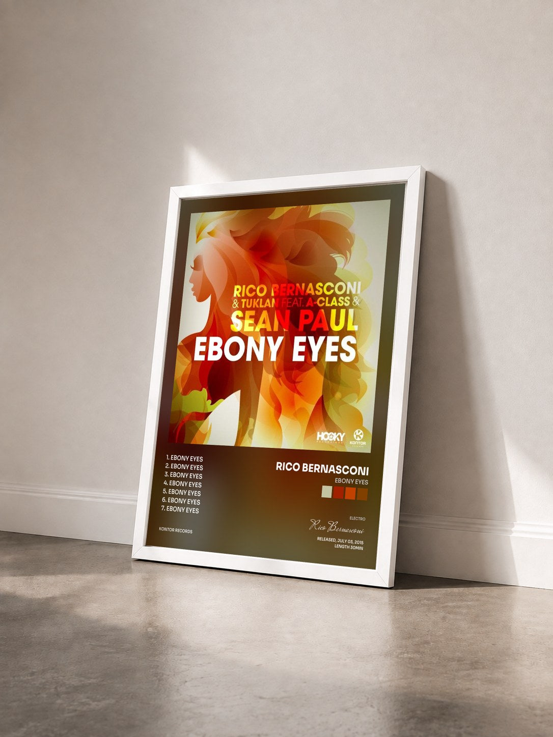 #blanc Tableau de l'album Ebony Eyes de Rico Bernasconi vu de trois quarts, cadre blanc